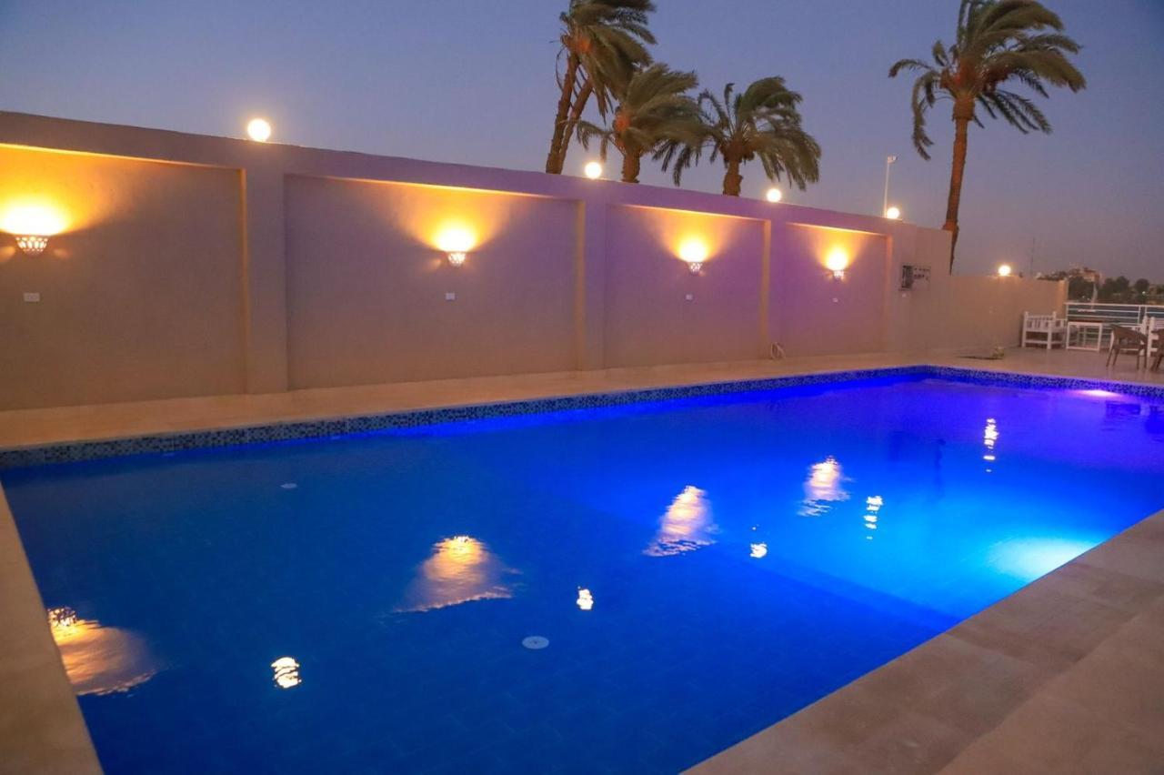 Royal Nile Villas - Pool View Apartment 2 Luxor Exterior photo