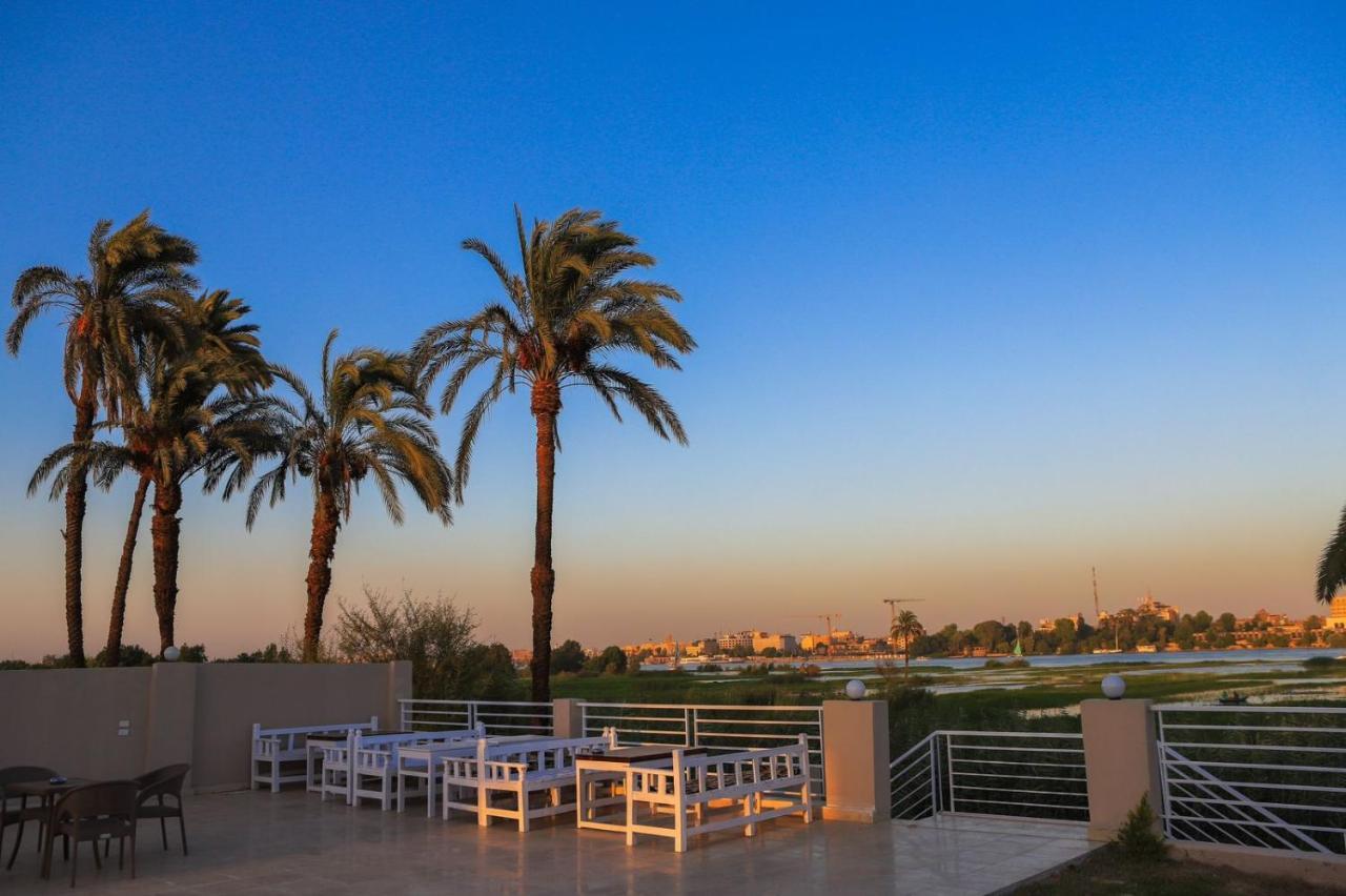 Royal Nile Villas - Pool View Apartment 2 Luxor Exterior photo