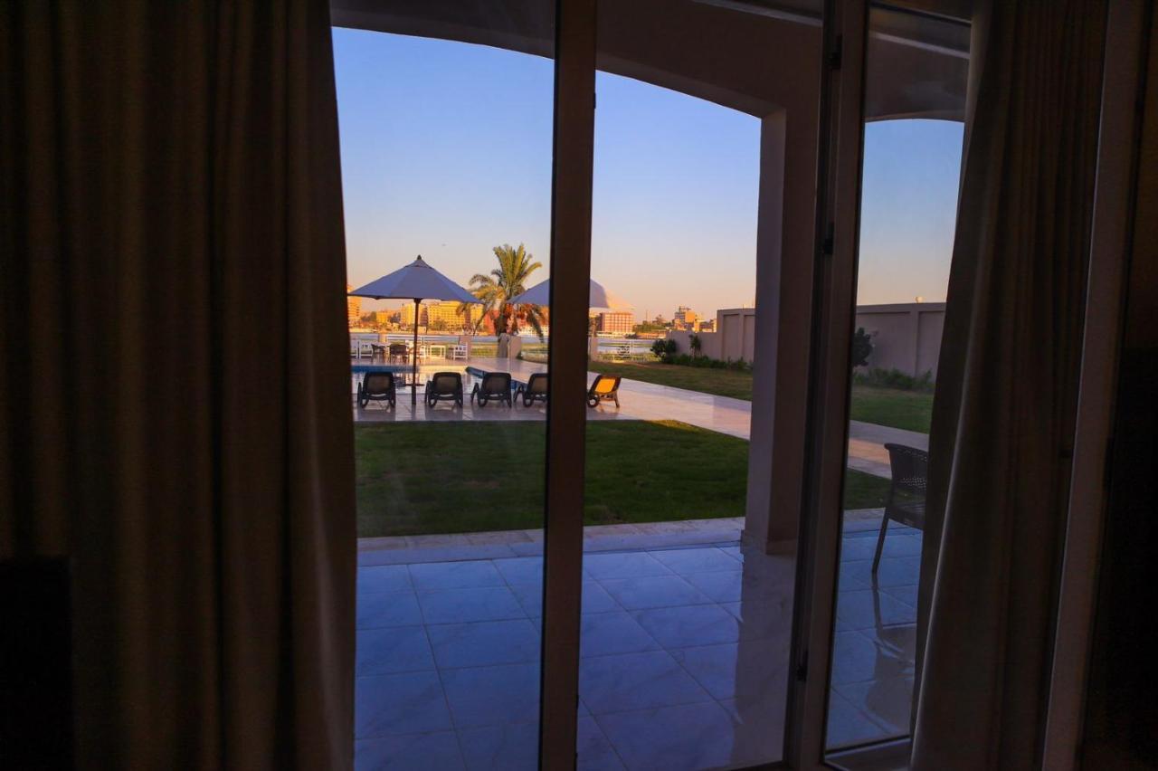 Royal Nile Villas - Pool View Apartment 2 Luxor Exterior photo